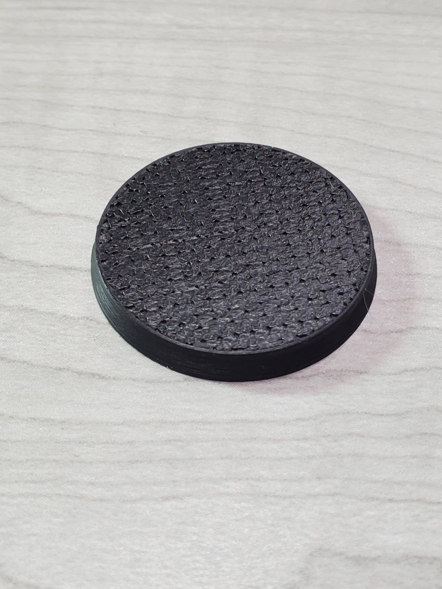 Round Generic Solid Bases in 25mm, 28mm, 32mm, 40mm, 50mm and 65mm