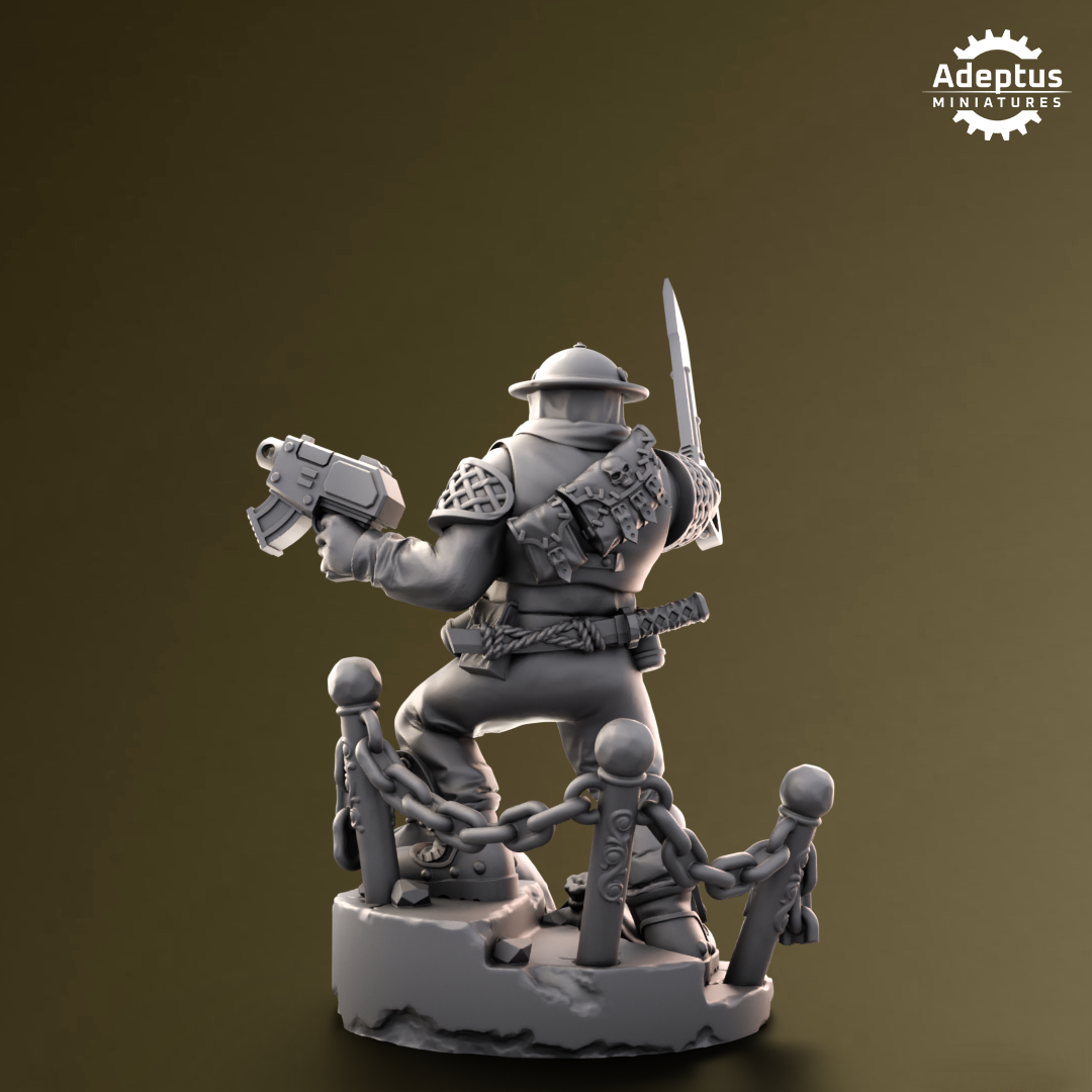 Commander - Sunclaw Regiment