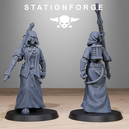 Scavenger Sister Priests - Set of 10 | Grimdark | Sci-Fi Future | Tabletop Wargaming